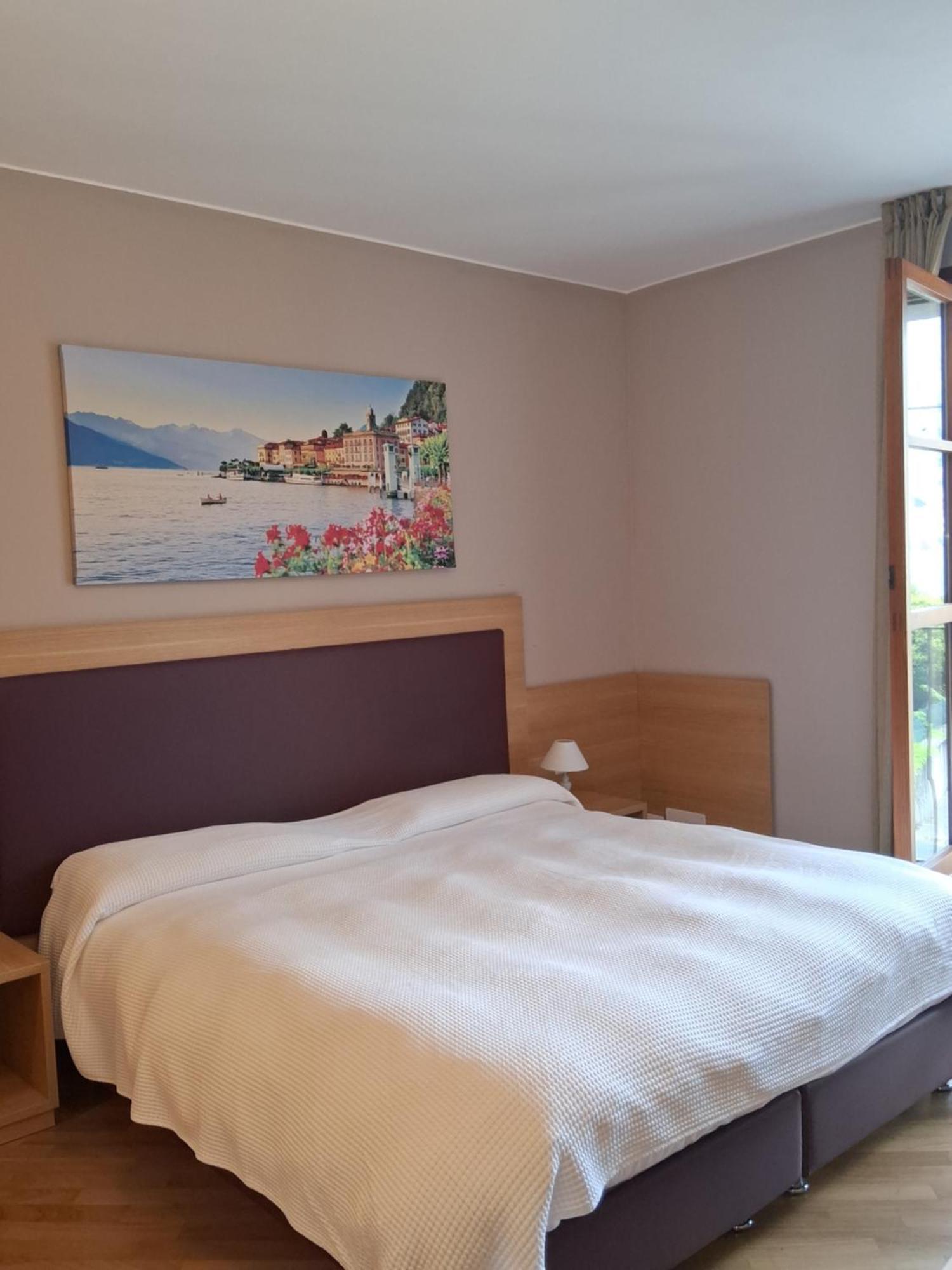 Hotel Ristorante Vapore Faggeto Lario Esterno foto