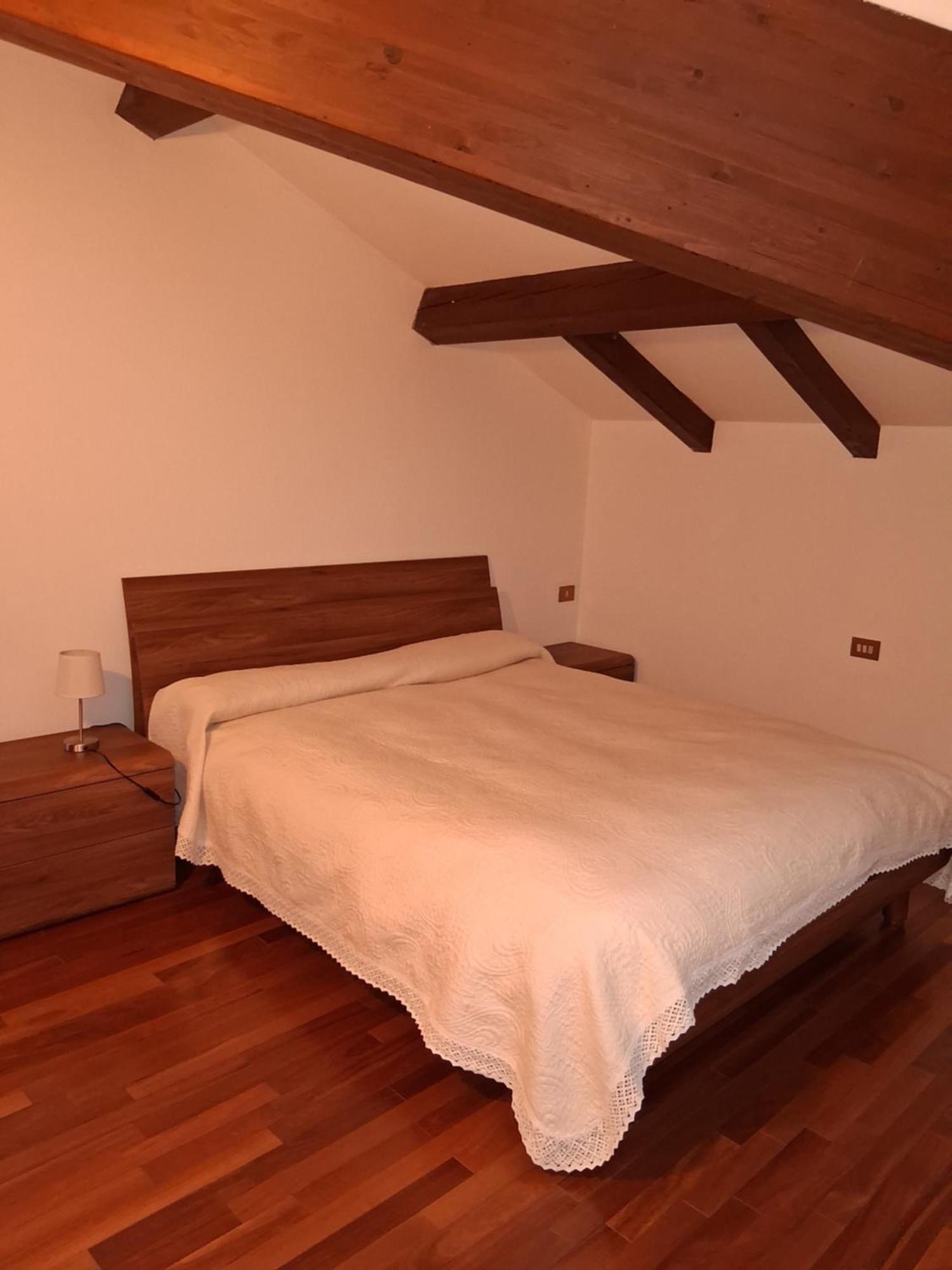 Hotel Ristorante Vapore Faggeto Lario Esterno foto