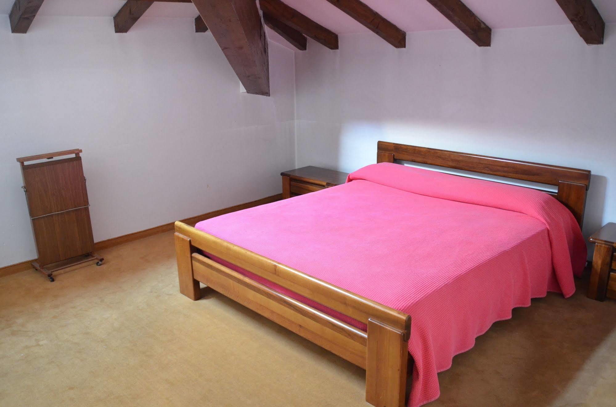 Hotel Ristorante Vapore Faggeto Lario Esterno foto